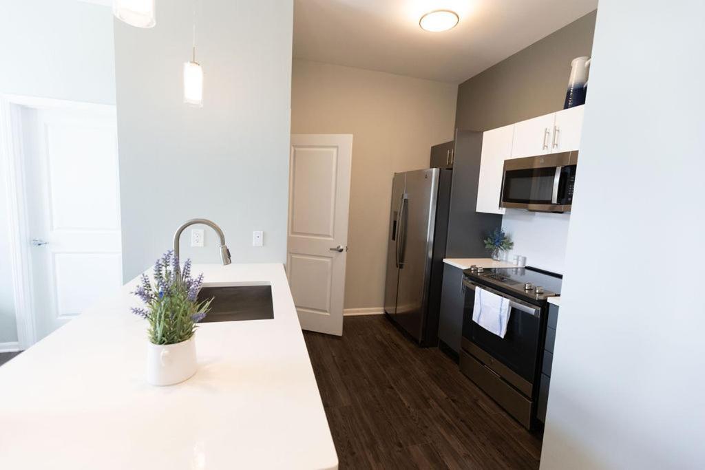 Downtown Kansas City Apt - All The Amenities Esterno foto